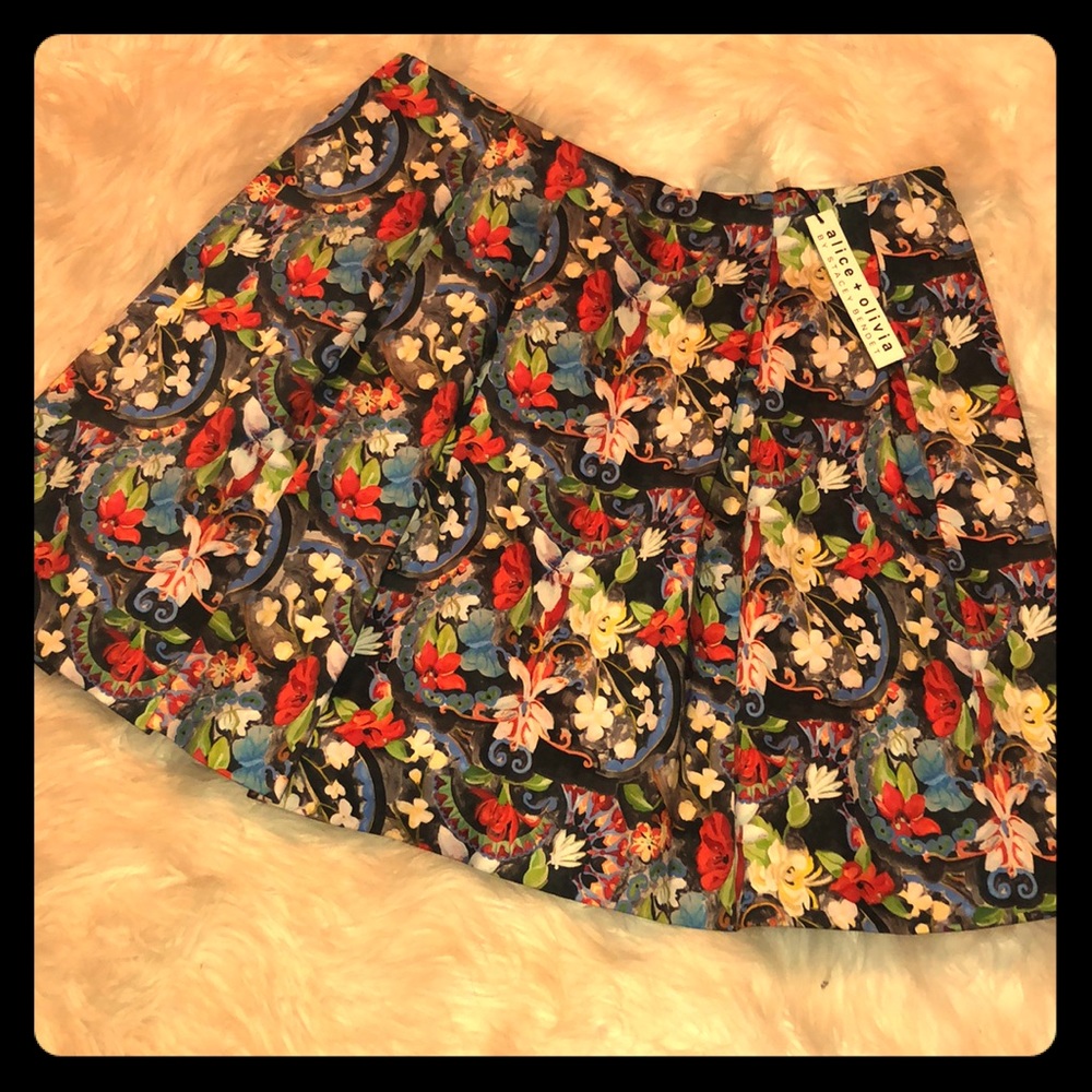 BNWT Alice and Olivia designer collab skirt